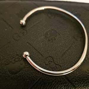 Elegant Stainless Steel Silver Bangle Bracelet ❤️